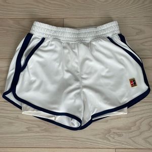 Nike tennis shorts XS